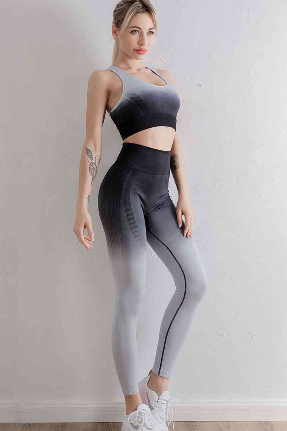 Conjunto de leggings y sujetador deportivo degradado