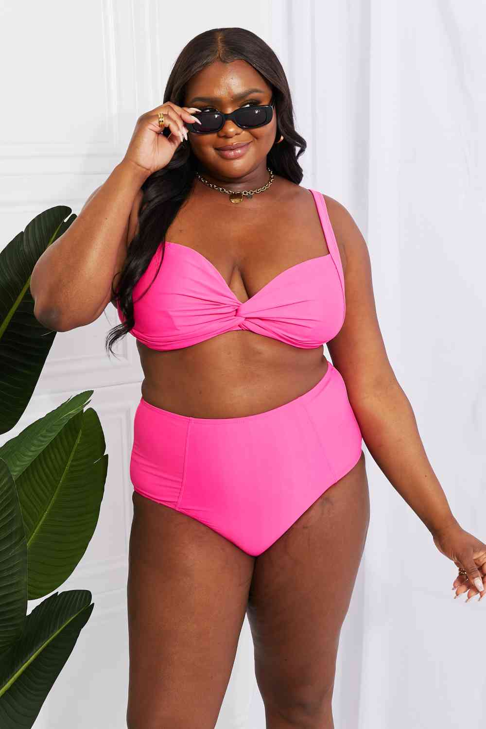 Bikini rosa de talle alto Take A Dip Twist de Marina West Swim