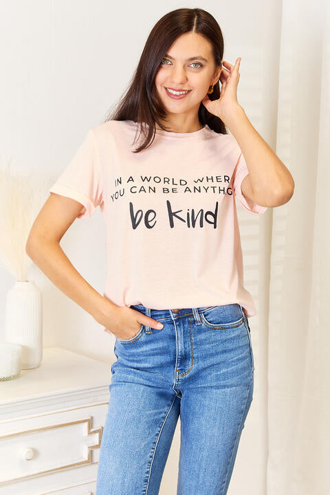 Camiseta con puños y gráfico de eslogan de Simply Love