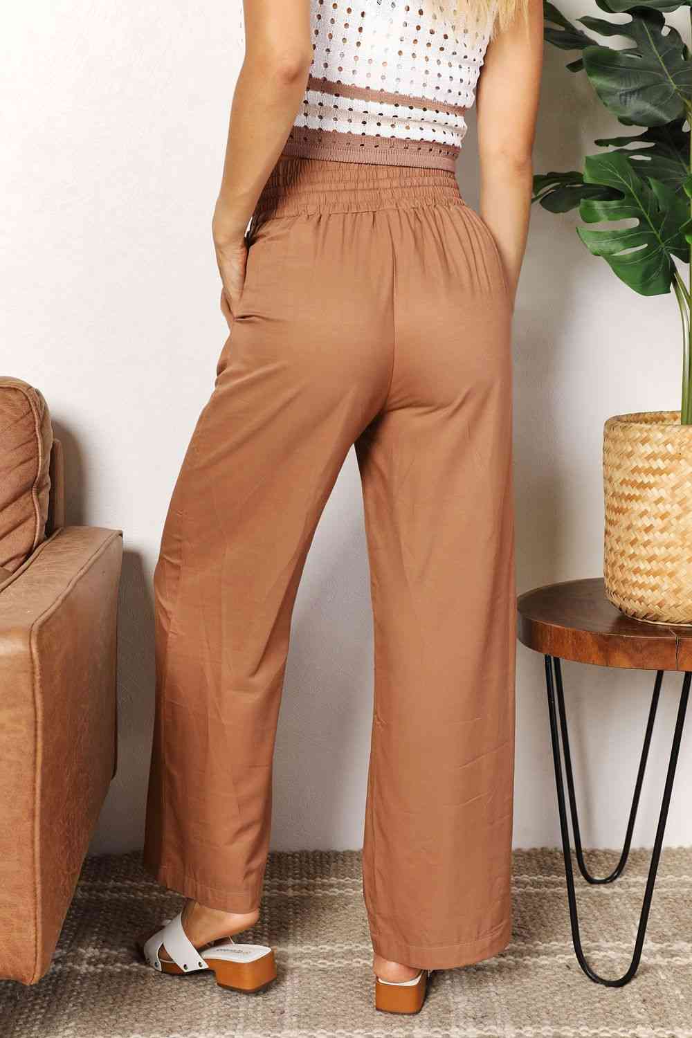 Pantalones anchos con cintura fruncida y cordón de Double Take