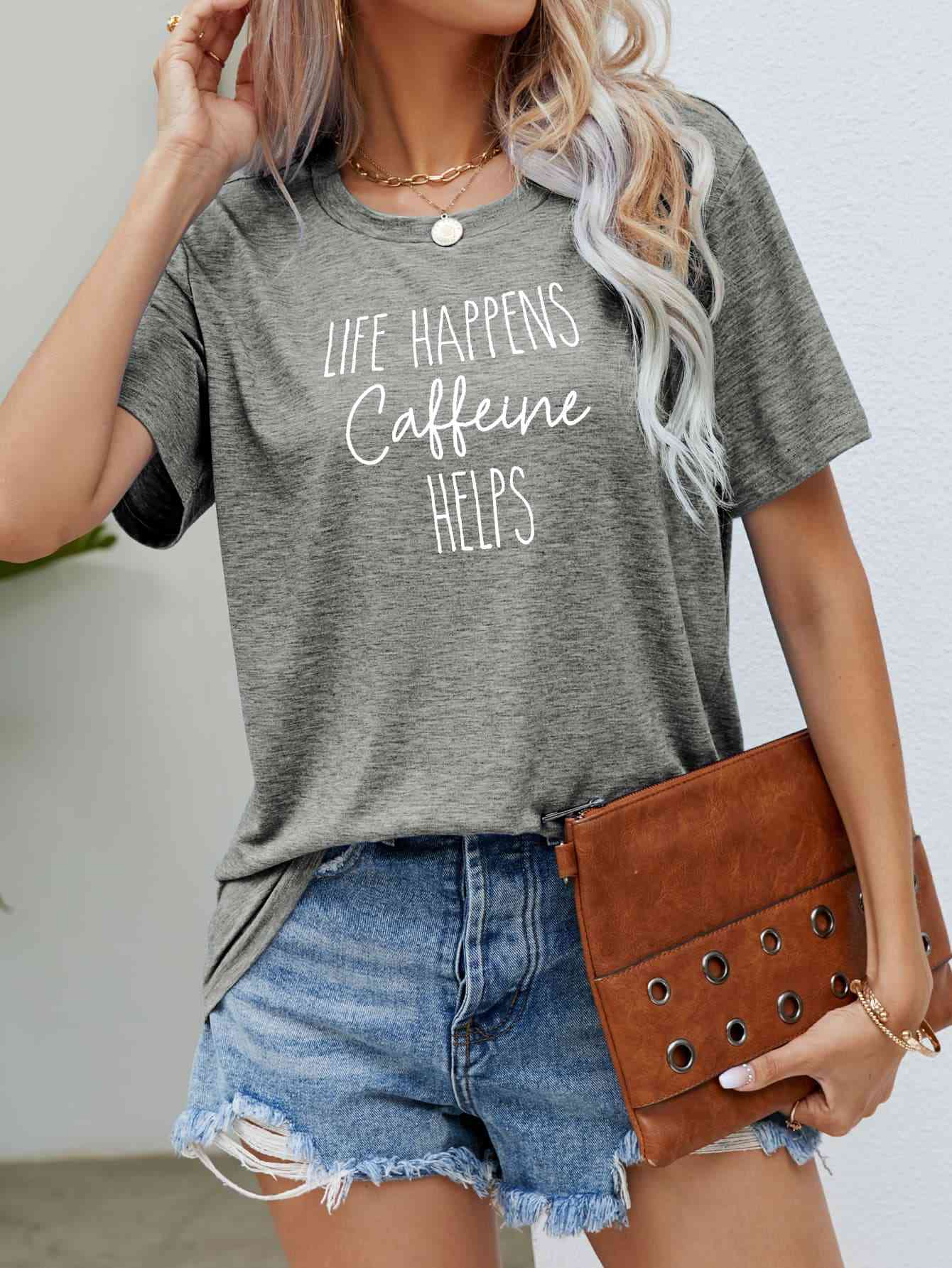 LA VIDA SUCEDE LA CAFEÍNA AYUDA Camiseta gráfica