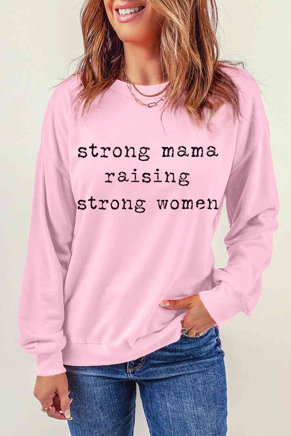 Sudadera gráfica STRONG MAMA RAISING STRONG WOMEN