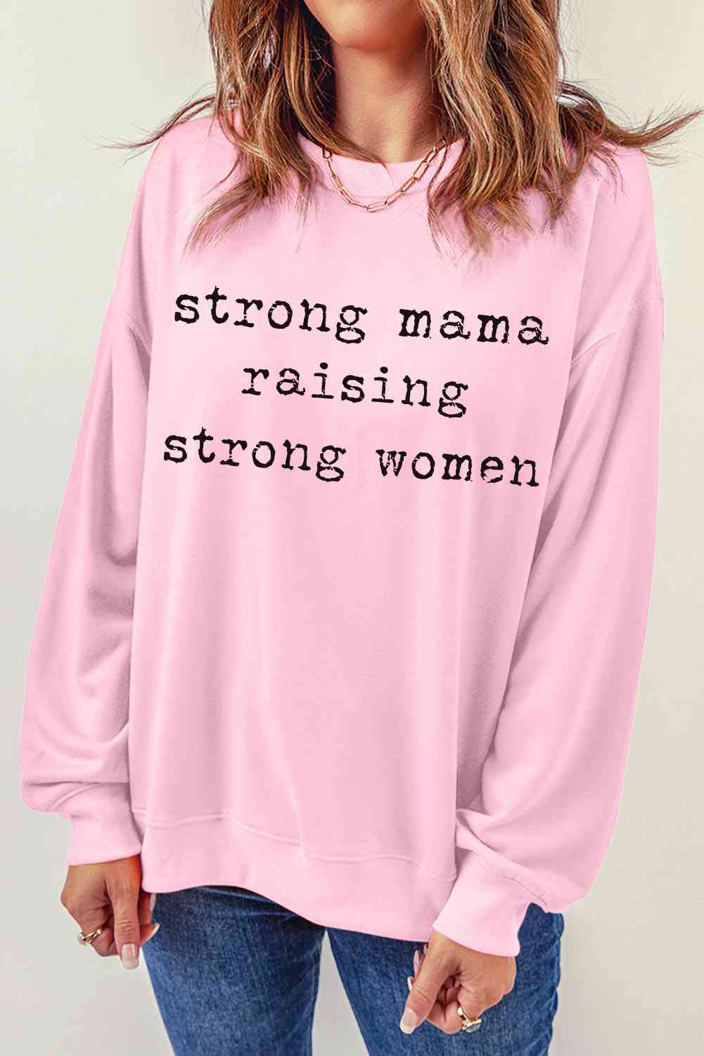 Sudadera gráfica STRONG MAMA RAISING STRONG WOMEN