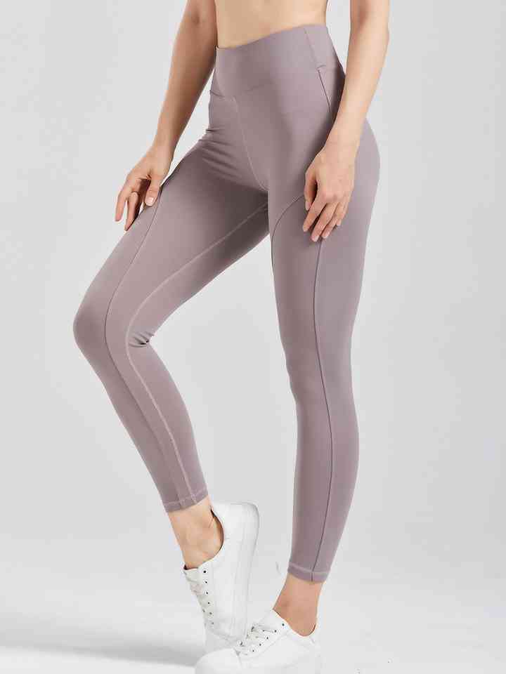 Leggings activos con cintura ancha