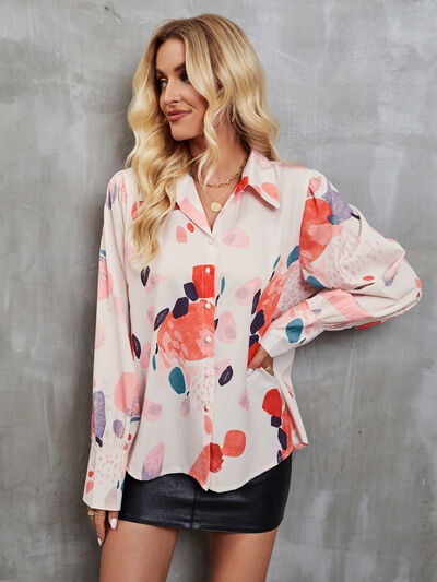 Camisa estampada con mangas farol y botones