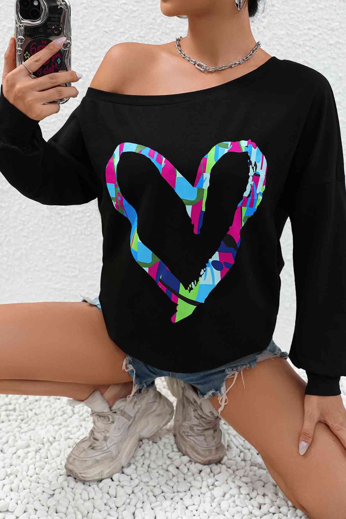 Sudadera de manga larga con estampado de corazón