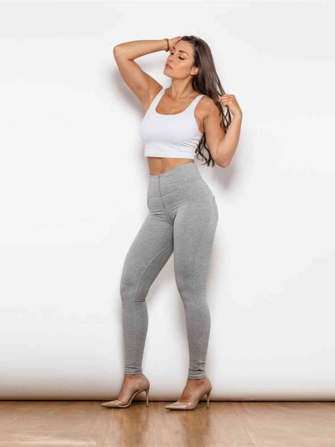 Leggings de cintura alta con detalle de cremallera de tamaño completo